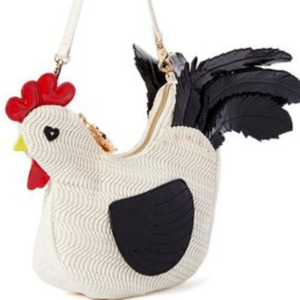 Super Rare! BETSEY JOHNSON Wing Man Rooster Crossbody Shoulder Bag Purse. - Picture 4 of 9